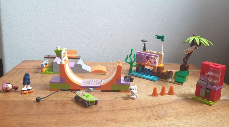 LEGO Heartlake Skate Park
